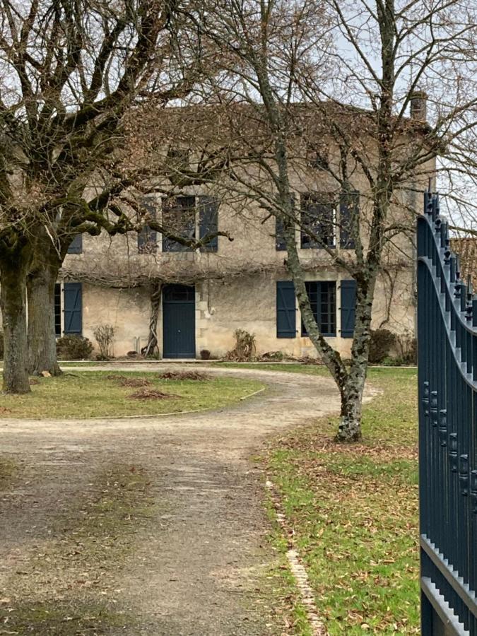 Le Petit Manoir Bed and Breakfast Brux Eksteriør billede